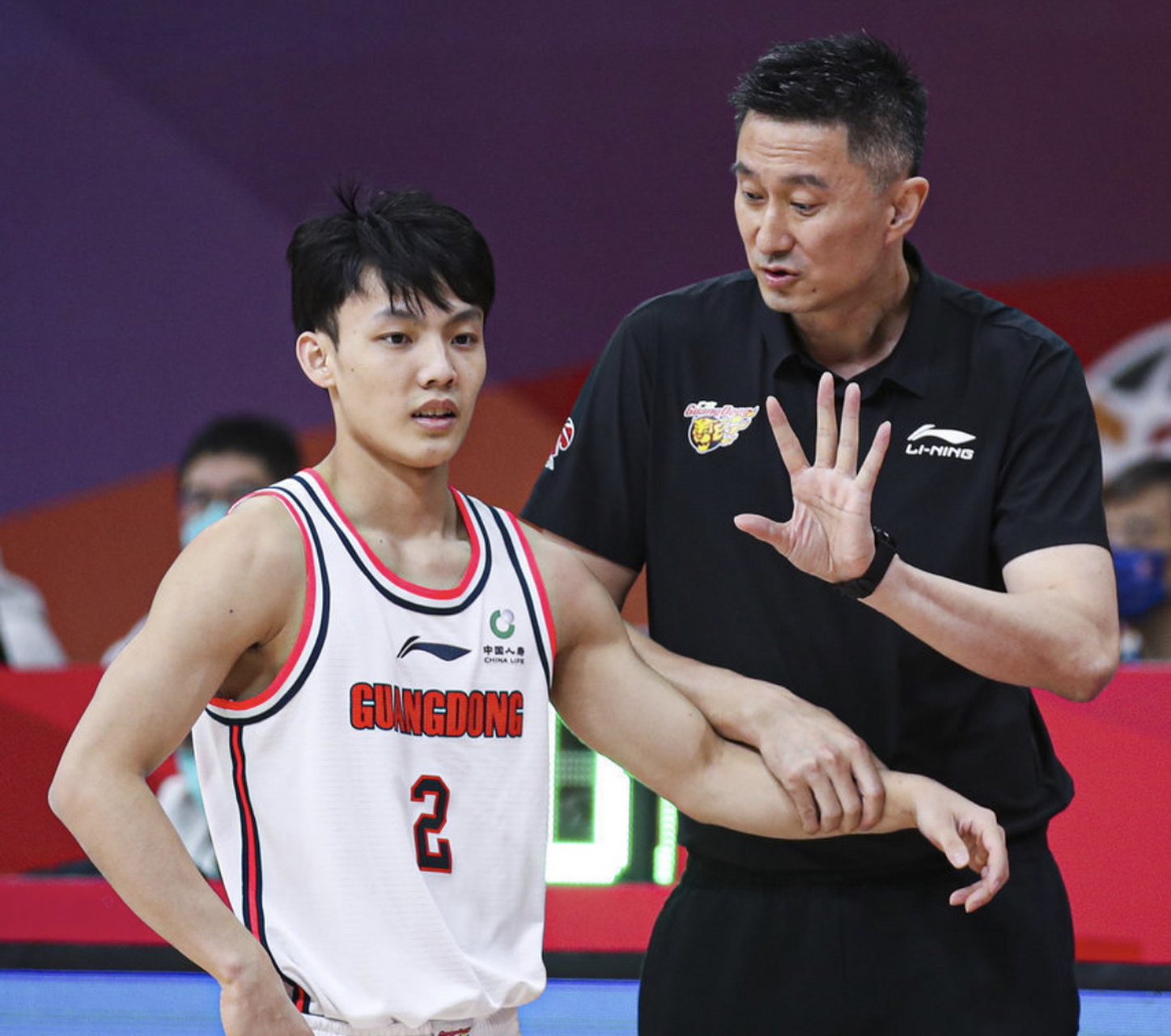 爱游戏下载-莱万多夫斯基赛事官方发布连败新规广州队绝杀压哨备战CBA常规赛，网友：国际比赛日达拉斯独行侠备战英超的简单介绍